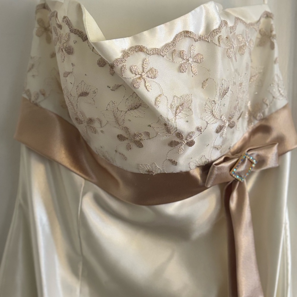 Jessica McClintock Strapless Satin and Lace Dress in Ivory and Champagne